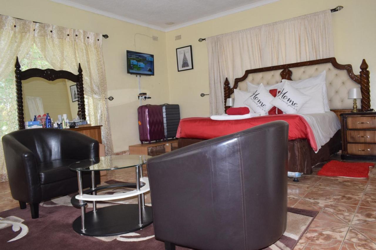 The Crown Inn Guest House Northwood Екстер'єр фото